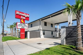 Moonlight Inn